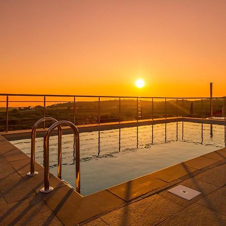 The View Villa Maries  ภายนอก รูปภาพ