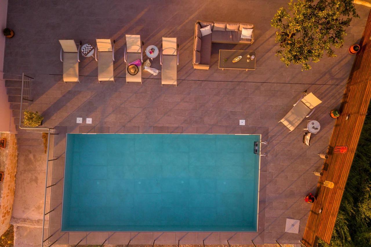 The View Villa Maries  ภายนอก รูปภาพ
